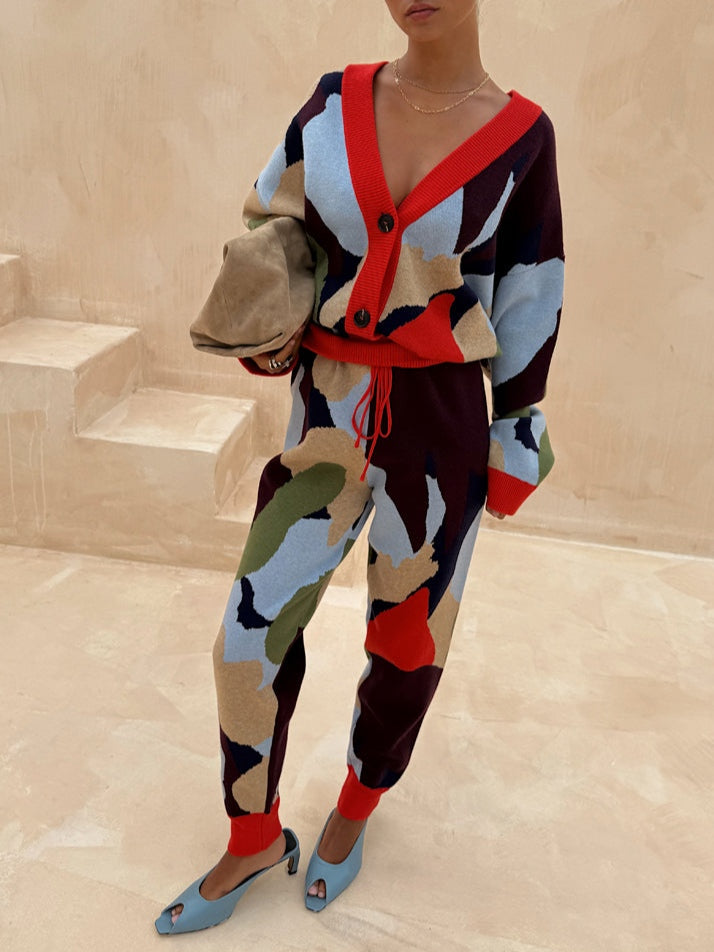 Abstract Geometric Pattern Knitted Pants